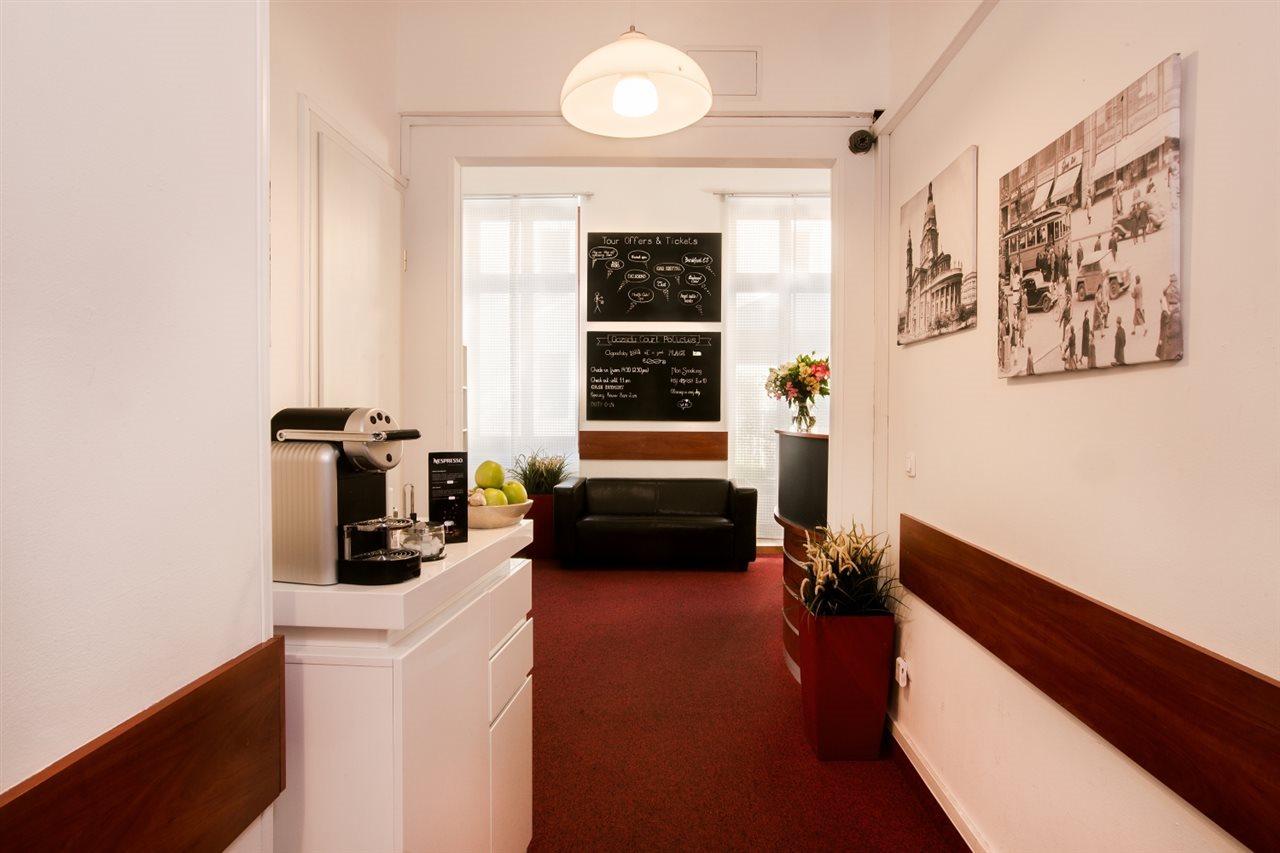 Made Inn Budapest Bagian luar foto